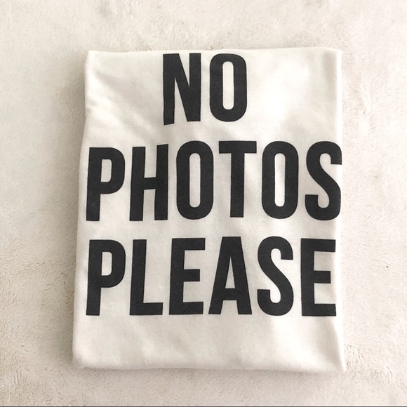 No Photos Please Tee T-Shirt Forever 21 - Picture 4 of 4